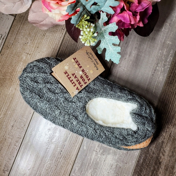 NWT Ladie's Sheepskin Soft Solid Color Cozy Knitted Slipper Socks Booties Sz 7-8 - Picture 12 of 12